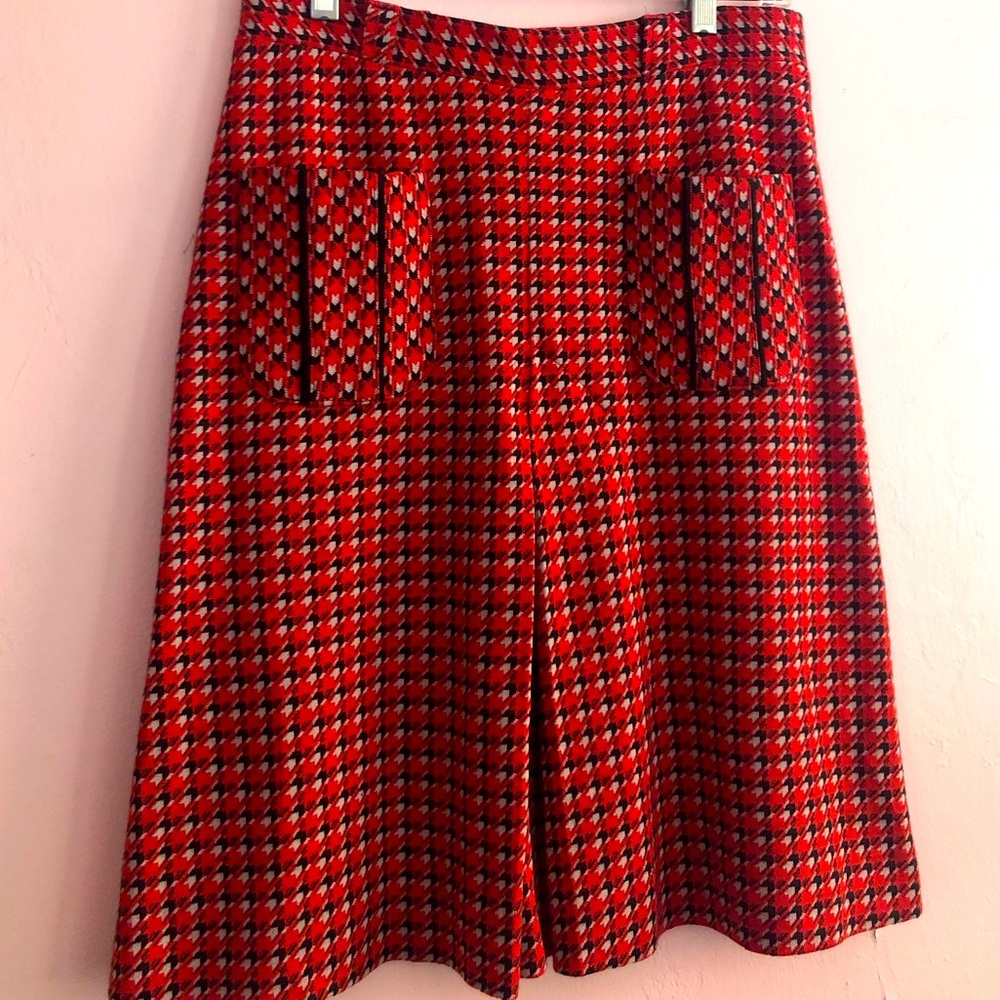 Mad Men style vintage red houndstooth skirt